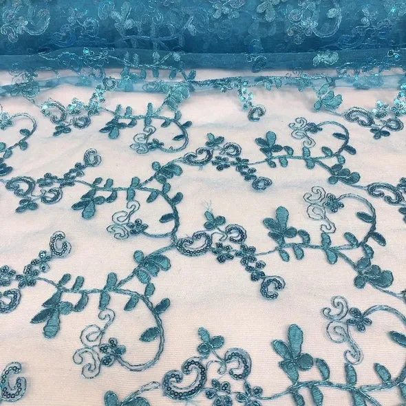 7pcs - Basil Leaf Embroidery Table Linen 132" Round - Turquoise