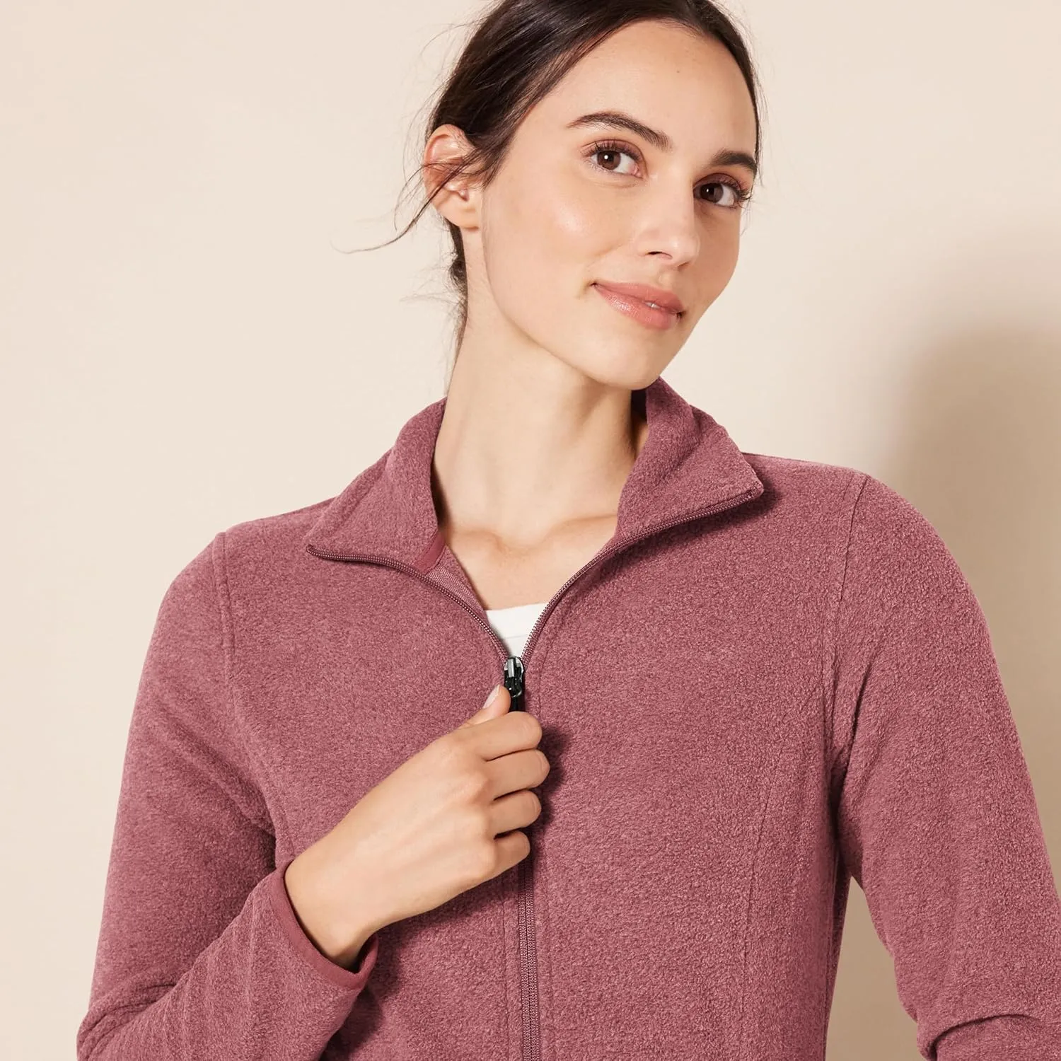 Amazon Essentials Women's Classic-Fit Full-Zip Polar Soft Fleece Jacket (Available in Plus Size)