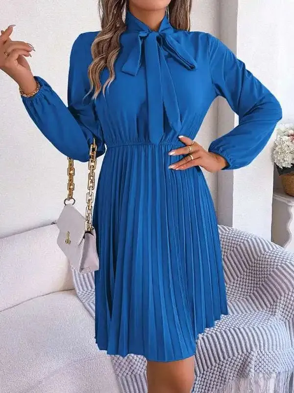 Autumn and winter temperament tie waist long sleeve pleated skirt