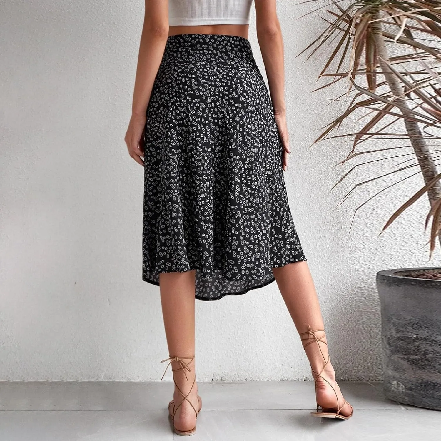 Ditsy Floral Boho Skirt for Women with Slit Summer High Waisted Flowy Midi Skirt Casual A-Line Split Beach Skirt