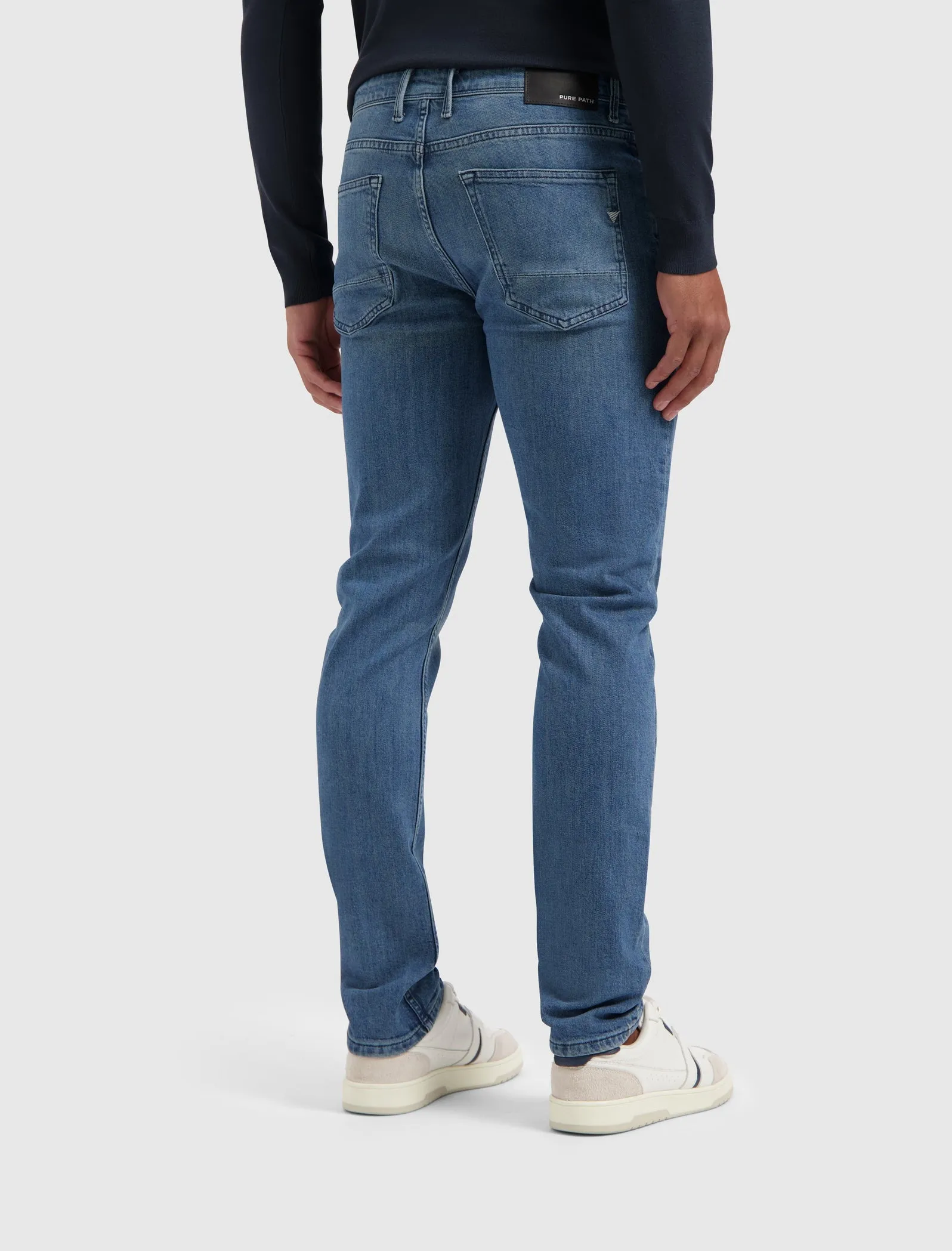 The Ryan Slim Fit Jeans | Denim Mid Blue