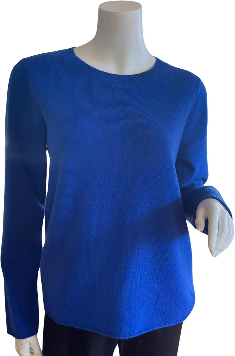 Women's 100% Cashmere Long Sleeve Crew Neck Sweater. Comfort, Luxury, and Soft Silky Texture - Essential Classic Pullover